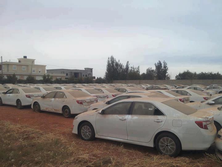 Fighting in Benghazi over 100s of Toyotas