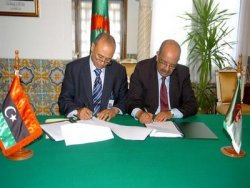 Libya signs security agreement with Algeria