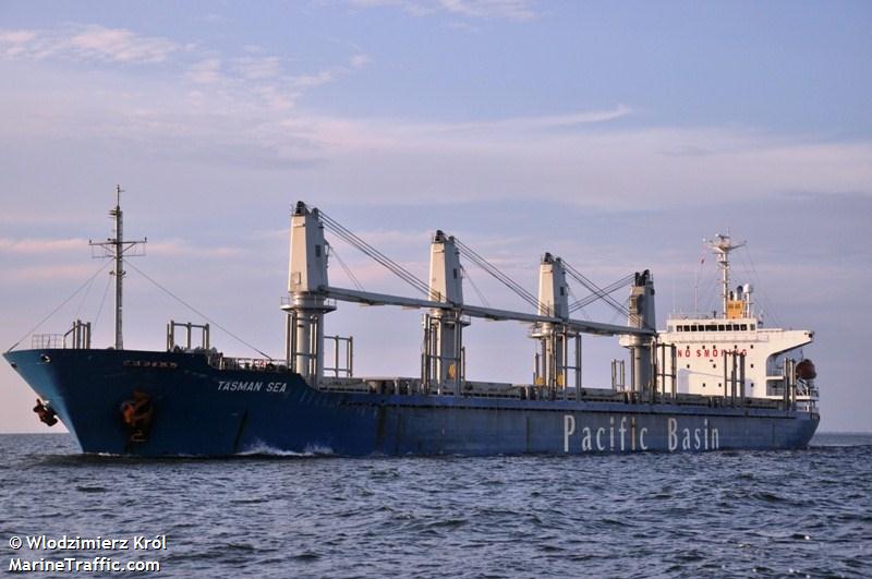 Grain carrier aground inside Tripoli harbour