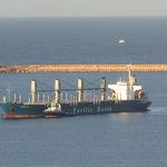 Grain carrier re-floated after 16 days in mud