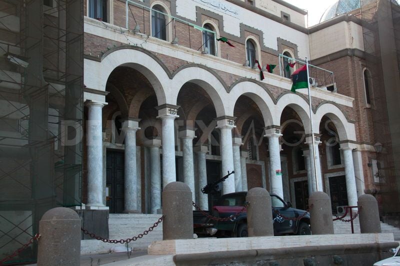 Central Bank denies licensing foreign banks