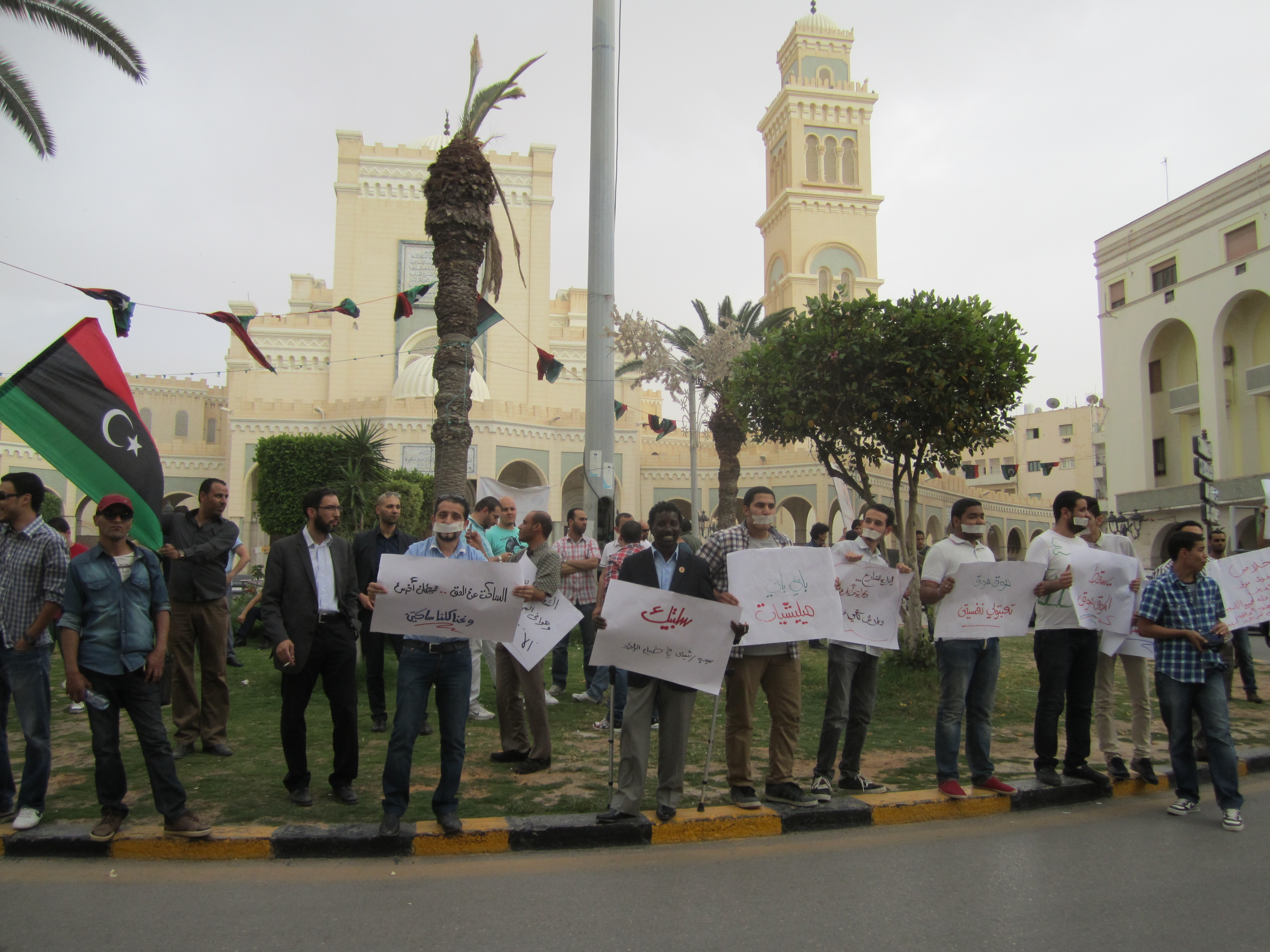 Backlash begins against militiamen in Tripoli