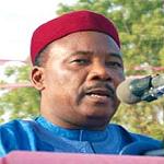 Niger president claims bombers came from Libya