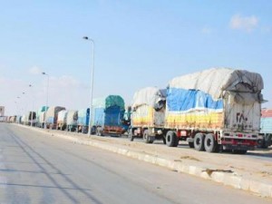 Passport officer walk-out halts cross-border traffic with Egypt