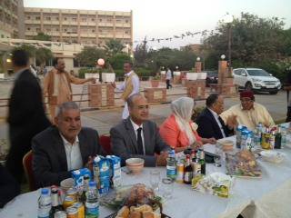 Senior ministers serve Iftar to Tripoli’s elderly