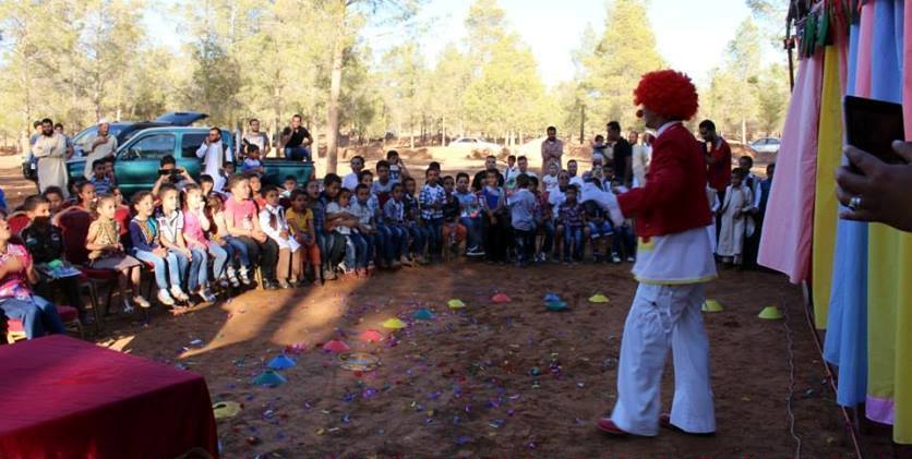Zintan lays on Eid party for martyrs’ children