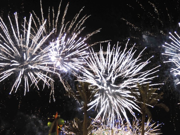 Problems ignored, Tripoli celebrates in deafening and spectacular style