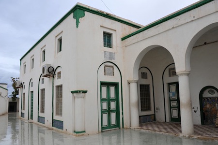 Gunmen try to vandalise Tripoli's Darghouth Mosque