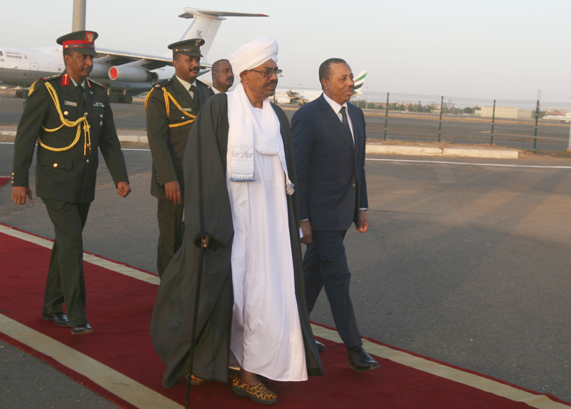 Thinni in Khartoum to rebuild relations