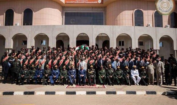Thinni attends Libyan officers graduation in Khartoum