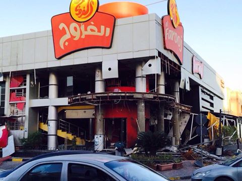 Tripoli restaurant blown up in hygiene scandal