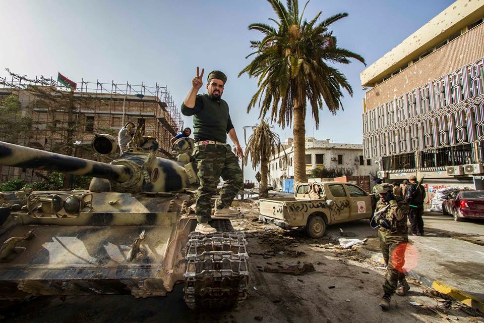 Heavy fighting in Benghazi as Hafter launches "final offensive"