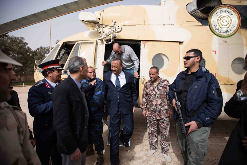Cabinet meets army chiefs in Benghazi to assess needs
