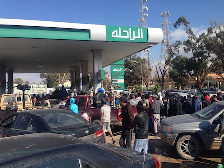 Benghazi petrol shipment causes mob scenes at the pumps