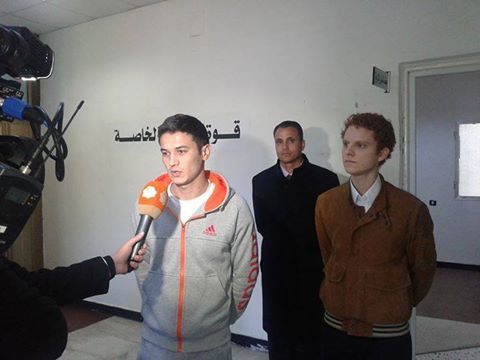 Two Russian aid flight pilots freed after ten weeks