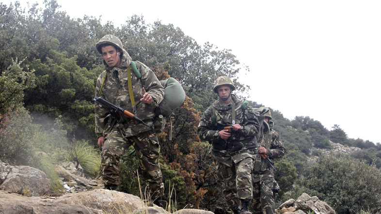 Algerians find terrorist border tunnel near Ghadames: report
