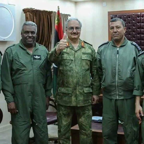 Crumbling resistance as army advances in Benghazi