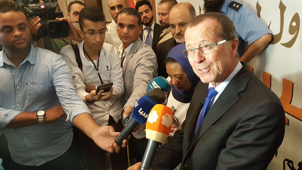 Kobler listens to mayors gathered in Tripoli