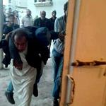 Father carries kidnapped son to Derna freedom