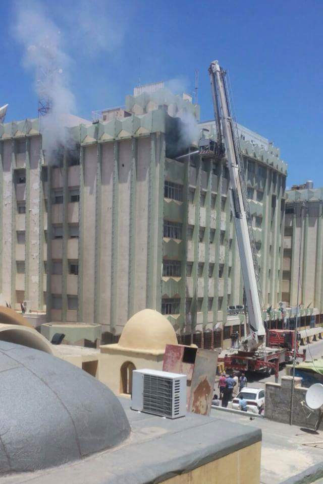 Intense fighting hits Tripoli as GNC and Presidency Council force clash