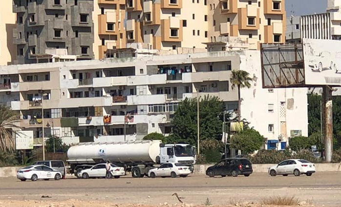 Brega distributes fuel by truck to help reduce Tripoli fuel crisis